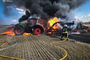 ❗️Київщина: пожежа сільгосптехніки в Надросівці❗️ фото