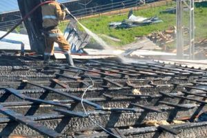 ❗️Житомирщина: рятувальники ліквідували пожежу у фермерському господарстві❗️ фото