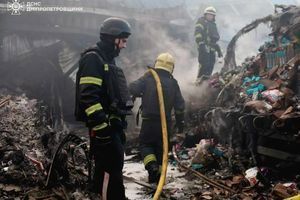 Масштабный пожар на логистическом складе в Днепре: последствия и защита бизнеса фото